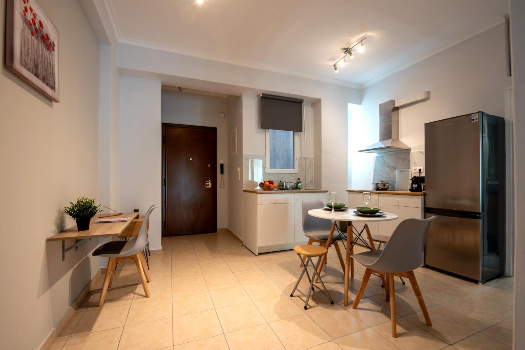 Spacious And Modern One Bedroom Apartment Atene Esterno foto