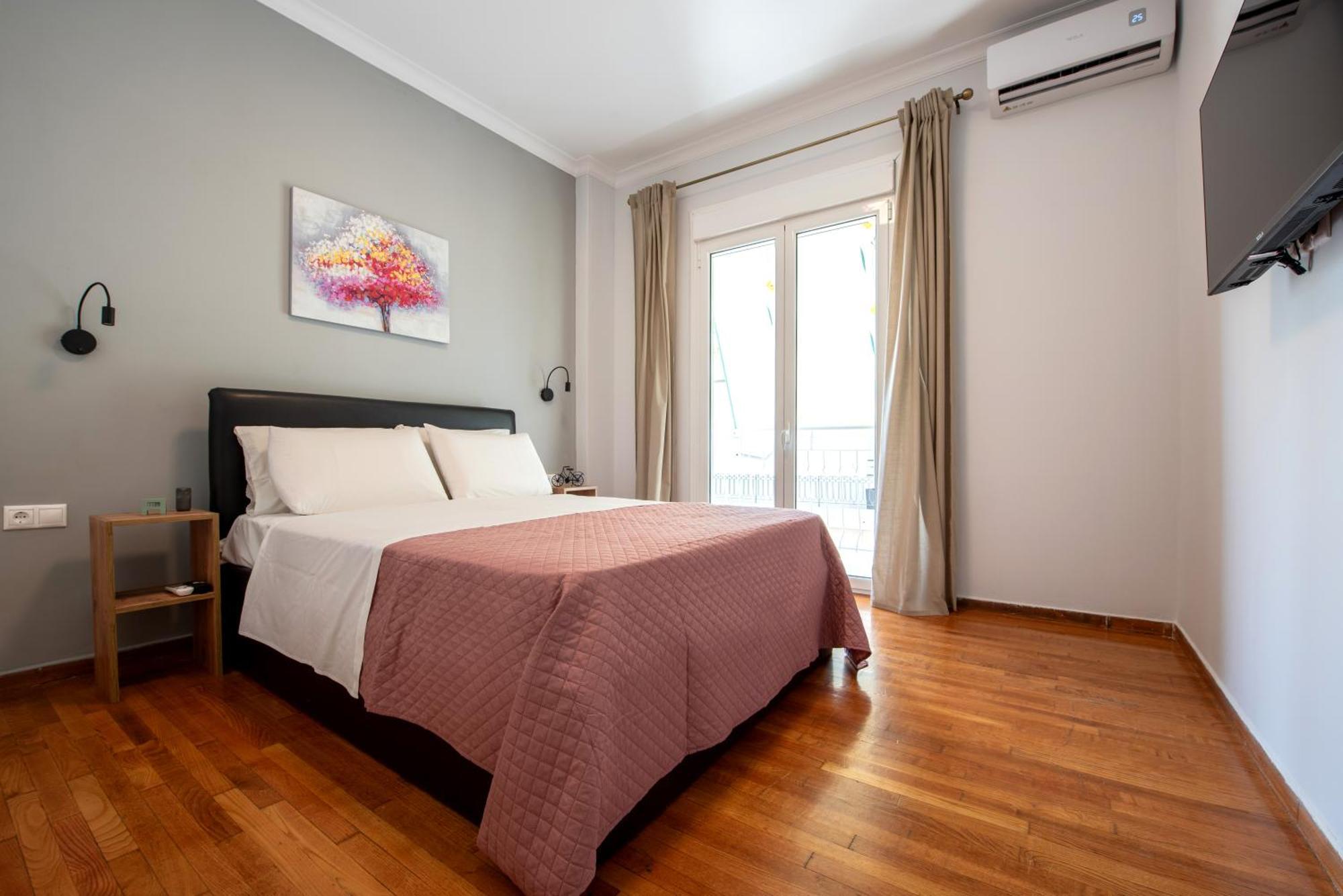 Spacious And Modern One Bedroom Apartment Atene Esterno foto